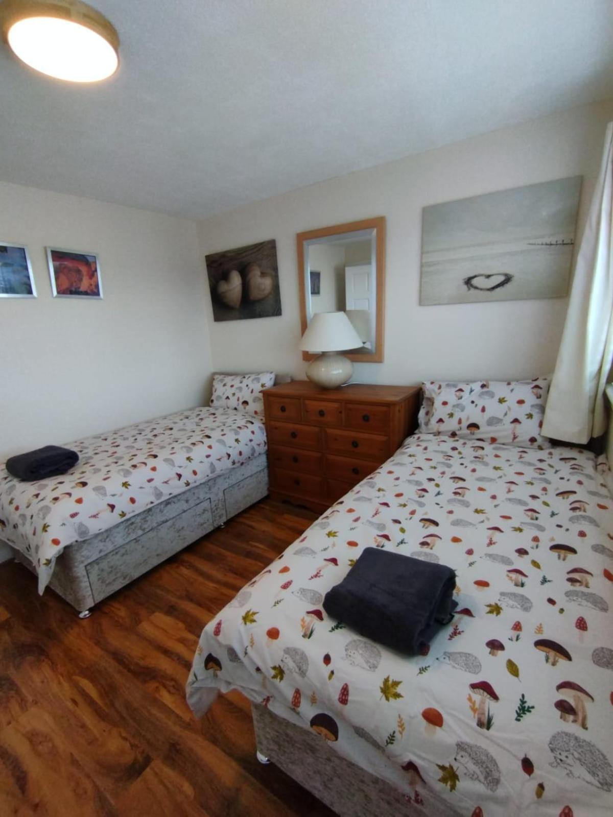 Edinburgh Villa 3 Bed Rooms House In Edinburgh - Private Parking Esterno foto