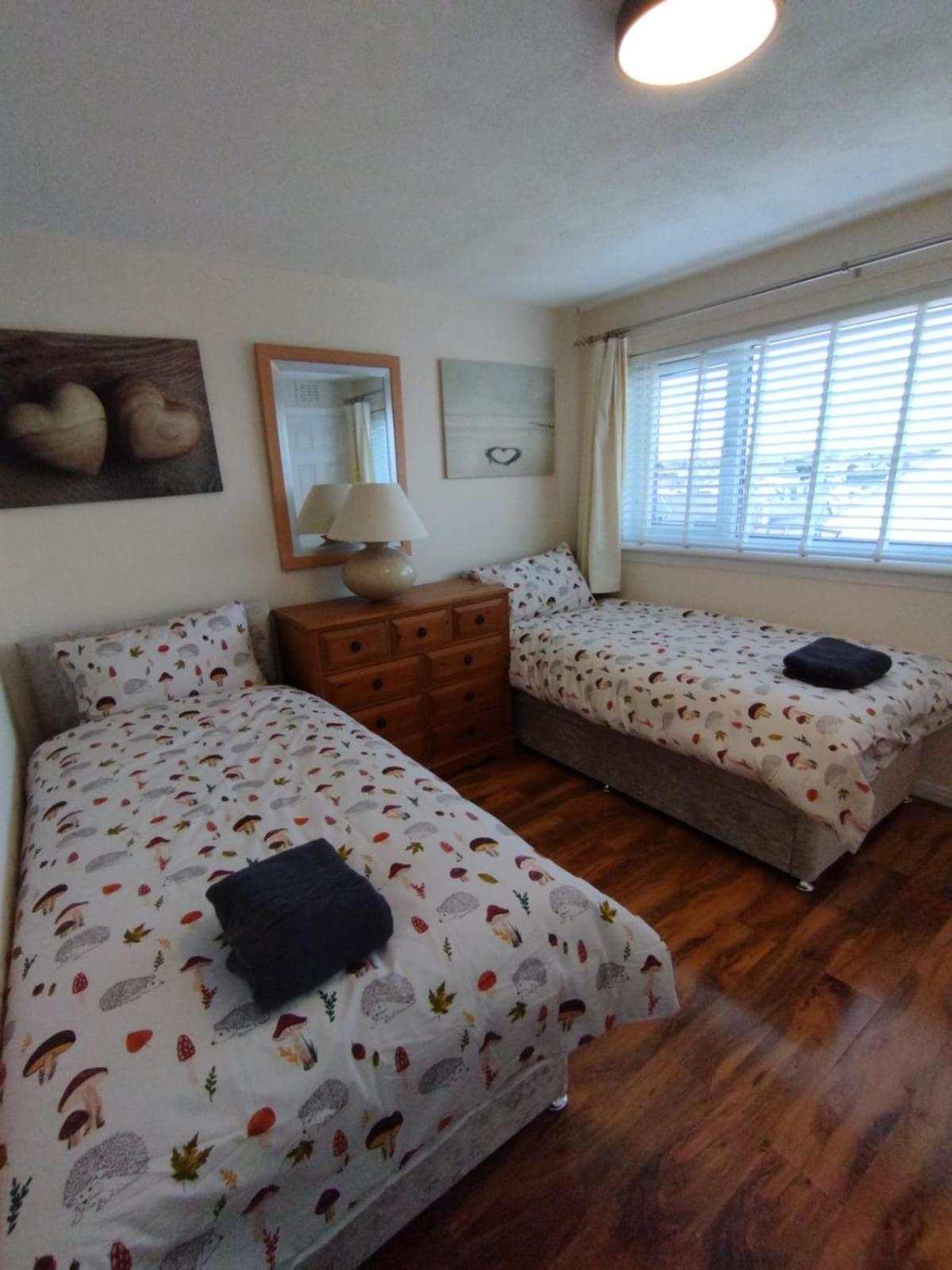 Edinburgh Villa 3 Bed Rooms House In Edinburgh - Private Parking Esterno foto
